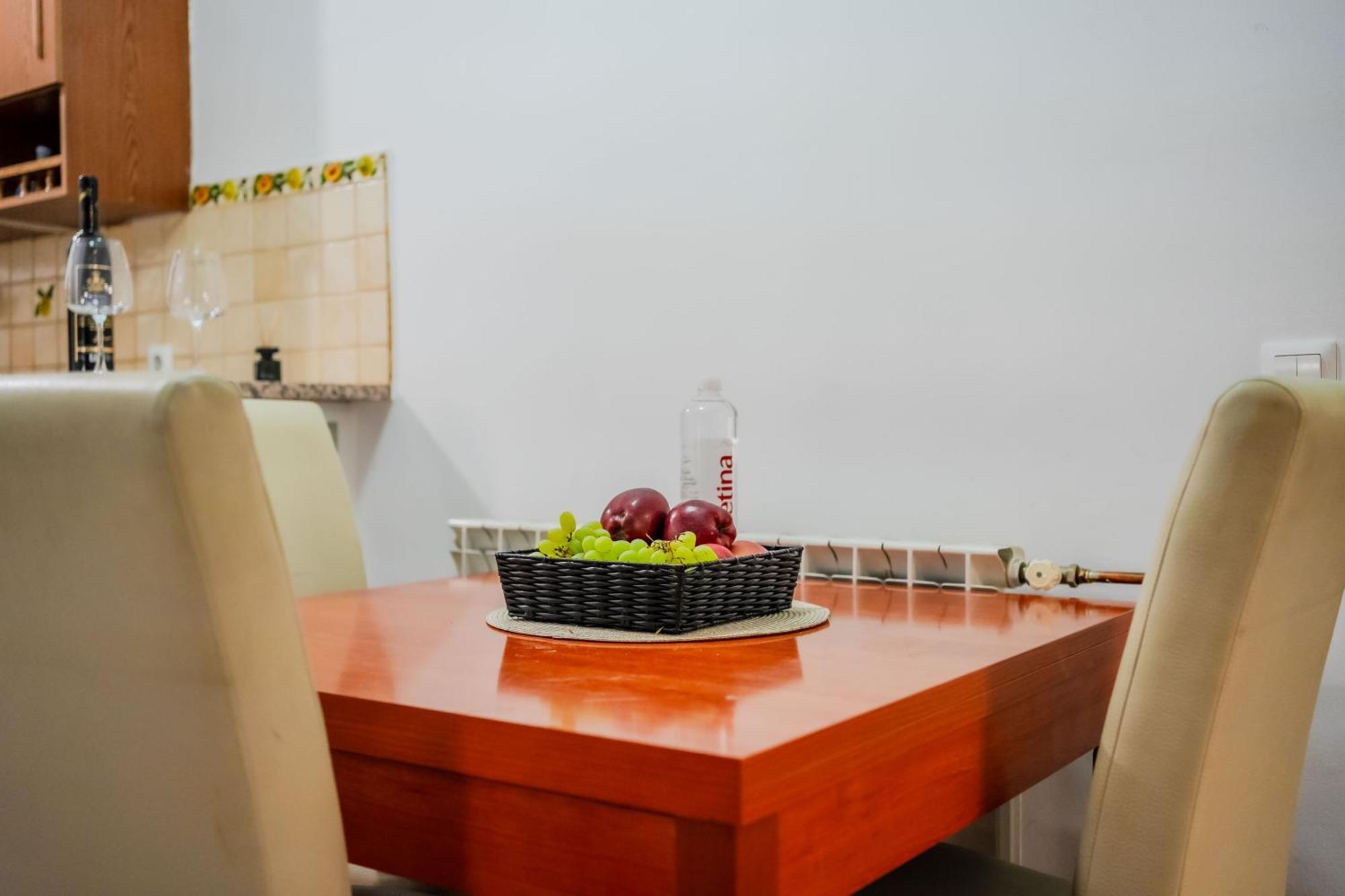 Work And Play Apartment ซาเกร็บ ภายนอก รูปภาพ